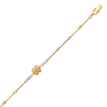 Load image into Gallery viewer, 14K Yellow Gold Fancy Butterfly D/C Bracelet 3mm Wide, 9mm Center H Clasp
