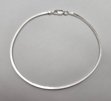 Load image into Gallery viewer, 925 Sterling Silver Thin Square Snake Chain Necklace Bracelet 1.8mm 7" to 30"
