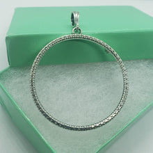 Load image into Gallery viewer, Sterling Silver Quarter Dollar Bezel 24mm 25 Cent Coins Prong Back Illusion Edge
