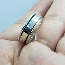Load image into Gallery viewer, Sterling Silver Spinner Ring Polished Flat Band Handmade Men 5mm / 9mm Size 6~14
