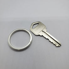 Load image into Gallery viewer, 925 Sterling Silver Split Ring Keyring Key Chain High Quality 1 1/4inch 33mm
