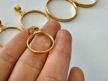 Load image into Gallery viewer, Authentic 14k Gold Filled Screw Top Bezel with Coin Edge 6 Sizes
