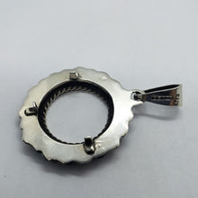 Load image into Gallery viewer, Sterling Silver Quarter Dollar Bezel 24 mm Coins Prong Back Flower Edge Amethyst
