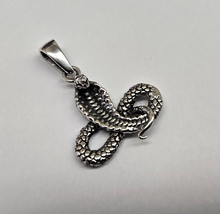 Load image into Gallery viewer, 925 Sterling Silver Cobra Snake Pendant Oxidized Finish 7/8 (22mm) Inch Tall
