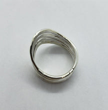 Load image into Gallery viewer, Sterling Silver Wire Wrap Ring Hammered Curves Bypass Handmade 1 1/8in Size 6~10
