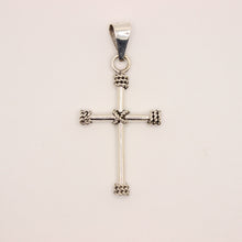 Load image into Gallery viewer, 925 Sterling Silver Plain Cylindrical Cross Pendant with Rope Textured Edges
