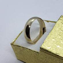 Load image into Gallery viewer, 14K Solid Gold 6mm Plain Wedding Band Ring Men Women Yellow White Size 5-11
