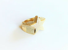 Load image into Gallery viewer, Authentic 10K Yellow Gold Star Shaped Ring with CZ RS 9-11
