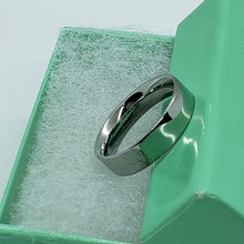 Load image into Gallery viewer, 5mm Surgical Stainless Steel Wedding Band Thumb Ring Best Quality Sizes 5-12
