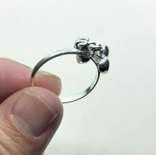 Load image into Gallery viewer, 925 Sterling Silver Dangling Heart Charms Toe Ring for Foot Beach Sizes 3-10.5
