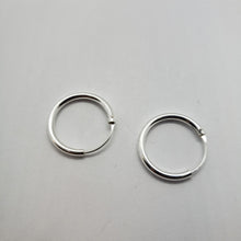 Load image into Gallery viewer, 2mm Thick Sterling Silver 18mm Endless Hoop Earrings 3/4 inch Round Ageless
