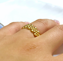 Load image into Gallery viewer, 14K Solid Gold Handmade Brick Chain Ring Band 6mm
