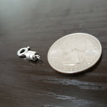 Load image into Gallery viewer, Sterling Silver Magnetic Clasp Converter for Necklaces Square Edge 4mm
