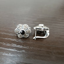 Load image into Gallery viewer, 925 Sterling Silver Round Black Onyx Marcasite Clip on Earrings None Pierced
