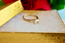 Load image into Gallery viewer, Authentic 14K Yellow Gold Ring CZ Square Design Size 5.5 to 8.5 Gift Ready
