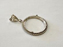 Load image into Gallery viewer, Sterling Silver Bezel Rope Edge Onza Plata Liberted for 36mm Coins
