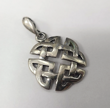 Load image into Gallery viewer, 925 Sterling Silver Large Round Celtic Shield Knot Pendant 1 (25mm) Inch Tall
