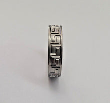 Load image into Gallery viewer, 6mm Titanium Wedding Band Ring Greek Key Flat Ring Comfort Fit Size 6 to 14
