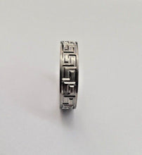 Load image into Gallery viewer, 6mm Titanium Wedding Band Ring Greek Key Flat Ring Comfort Fit Size 6 to 14
