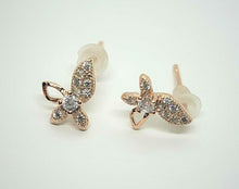 Load image into Gallery viewer, Sterling Silver Pointy Butterfly Earring with CZ
