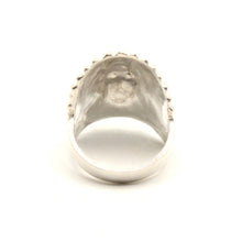 Load image into Gallery viewer, 925 Sterling Silver Large Diamond Cut Finish Native American Bonnet Head Ring
