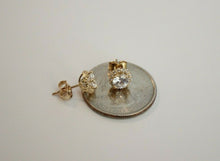 Load image into Gallery viewer, 14K Yellow Gold Round Solitaire Set Pendant Earrings Singapore Chain Necklace
