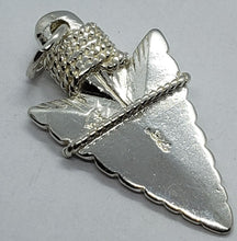 Load image into Gallery viewer, 925 Sterling Silver Arrowhead Pendant High Quality Nickel Free 1 1/4 inch 5grams
