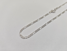 Load image into Gallery viewer, 925 Sterling Silver Beveled Edges Figaro Chain Anklet 2.3mm, Fits 9.5" to 10"
