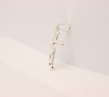 Load image into Gallery viewer, 925 Sterling Silver Dainty Pewter Budded Crucifix Cross Pendant
