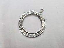 Load image into Gallery viewer, 925 Sterling Silver 1 Onza Plata Coin Bezel Filigree Edge 36mm Prong Back
