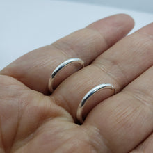 Load image into Gallery viewer, 2mm Thick Sterling Silver 18mm Endless Hoop Earrings 3/4 inch Round Ageless
