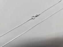 Load image into Gallery viewer, 925 Sterling Silver Box Chain Very Thin Necklace Women 0.8mm Thick Size 16"~30"
