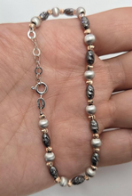 Load image into Gallery viewer, 925 Sterling Silver Black Rhodium Diamond Cut Bead Ball Bracelet, 7" Long
