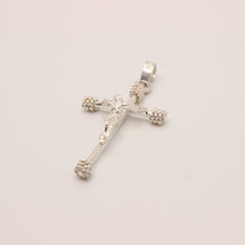 Load image into Gallery viewer, 925 Sterling Silver Dainty Stick Crucifix Cross Pendant with Rope Textured Edges
