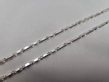Load image into Gallery viewer, 925 Sterling Silver Beveled Edges Italian Baht Chain Necklace 3mm 7" to 30"
