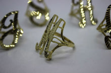 Load image into Gallery viewer, 10k Solid Yellow Gold Large Cursive Initial Letter Ring Diamond Cut
