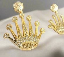 Load image into Gallery viewer, 10K Solid Yellow Gold CZ Crown King Statement Pendant Charm
