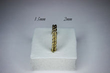 Load image into Gallery viewer, 10K Solid Yellow Gold Rope Ring Band
