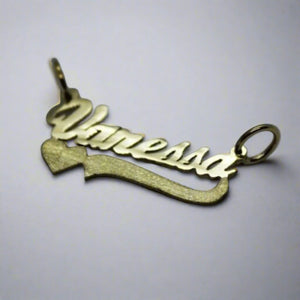 10K Solid Yellow Gold Personalized Custom Name Pendant Charm with Heart Underline