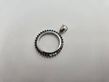 Load image into Gallery viewer, 925 Sterling Silver Black CZ Halo Nickel Coin Bezel Edge 21mm Prong Back
