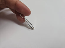Load image into Gallery viewer, 925 Sterling Silver Large Plain Hollow Cross Pendant Italy 7/8 Inch (22mm) Tall

