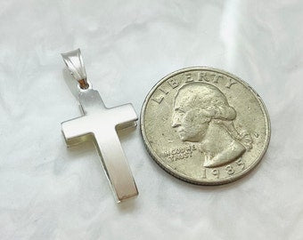 925 Sterling Silver Simple Flat High Polish Cross Pendant 22mm