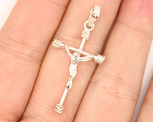 925 Sterling Silver Dainty Stick Crucifix Cross with Rope Textured Edges Pendant