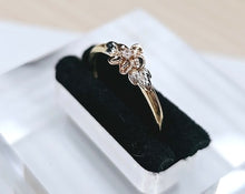 Load image into Gallery viewer, 14K Solid Yellow Gold One Flower Ring with CZ
