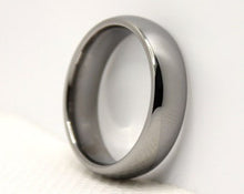 Load image into Gallery viewer, Tungsten Carbide Smooth Domed Mirror Polish Finish Wedding Band Thumb Ring 6mm
