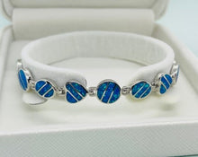 Load image into Gallery viewer, 925 Sterling Silver Synthetic Opal Heart Oval Round Link Bracelet
