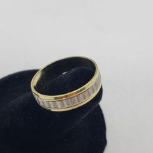 Load image into Gallery viewer, Authentic 14K Two Tone Yellow White Gold D/C Band Ring
