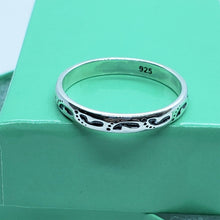 Load image into Gallery viewer, 925 Sterling Silver Footprints Stackable Ring
