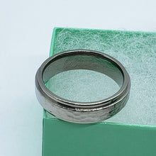 Load image into Gallery viewer, Titanium Hammered Ring Band with Beveled Edges
