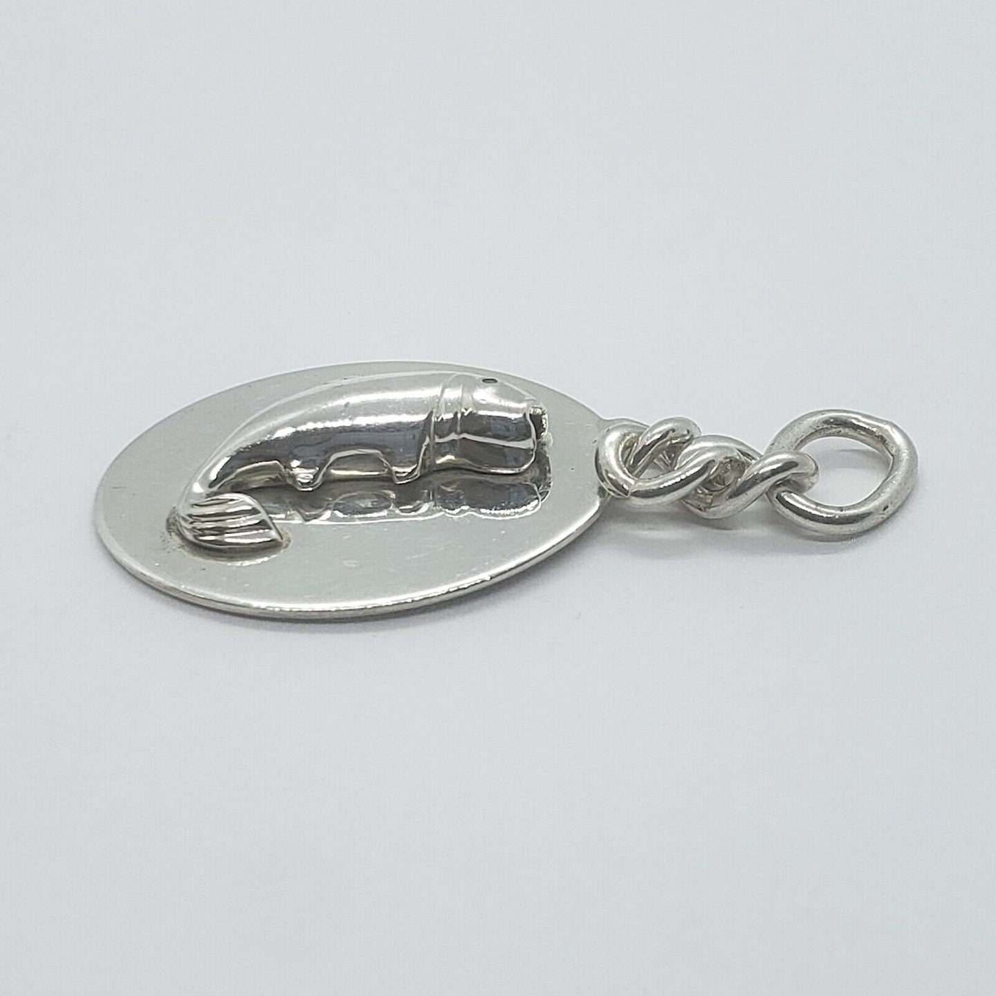 925 Sterling Silver Oval Fish Pendant Tag Key Ring